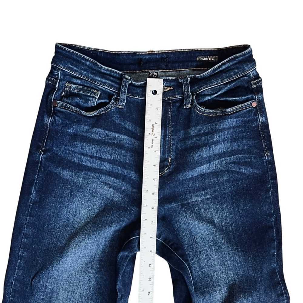 Judy Blue Mid-Rise Wide Leg Cropped Jeans in Blue - Picture 11 of 13